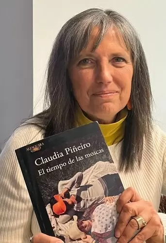 Un café con Claudia Piñeiro